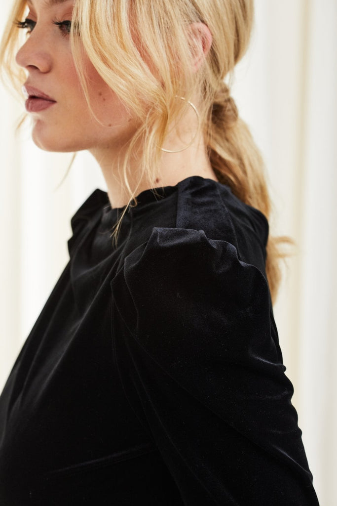 Black Shoulder Pad Velvet Dress Double Second