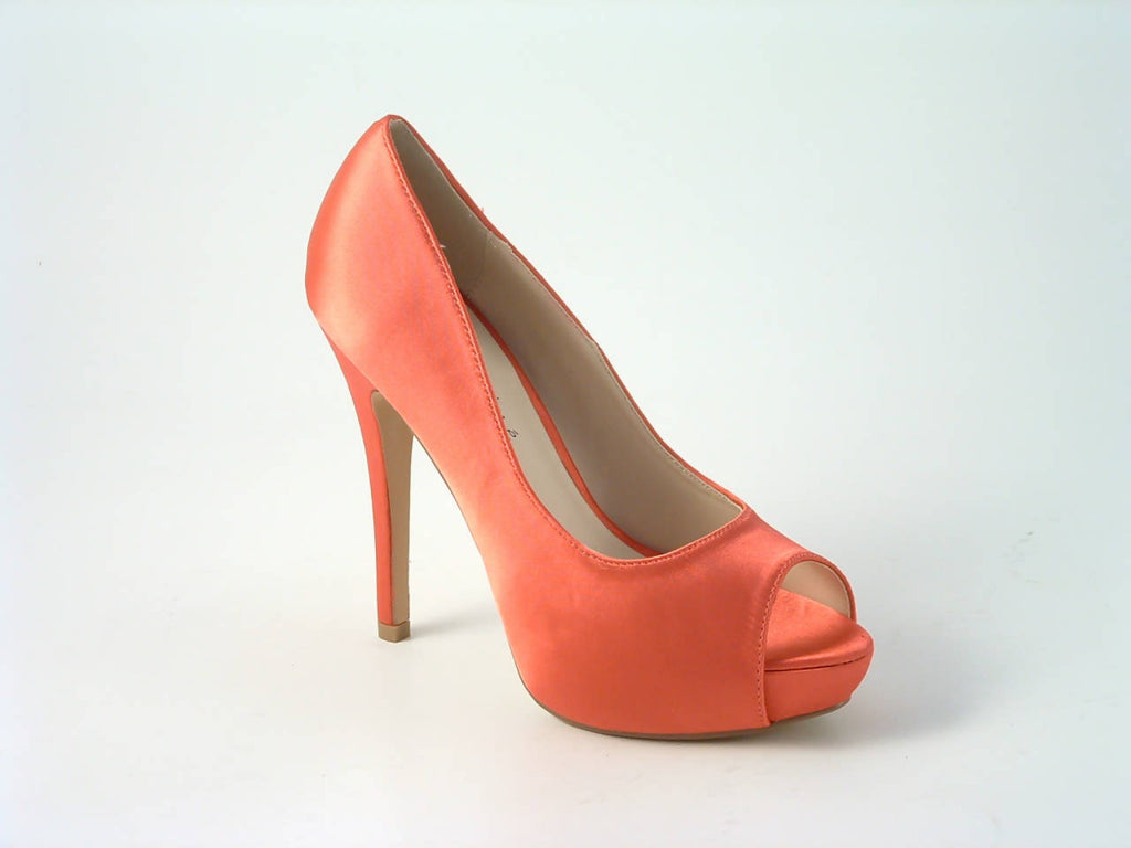 Glitz Shoes Sabatiné Satin Platform Heels With Peep-toe Glitz Shoes