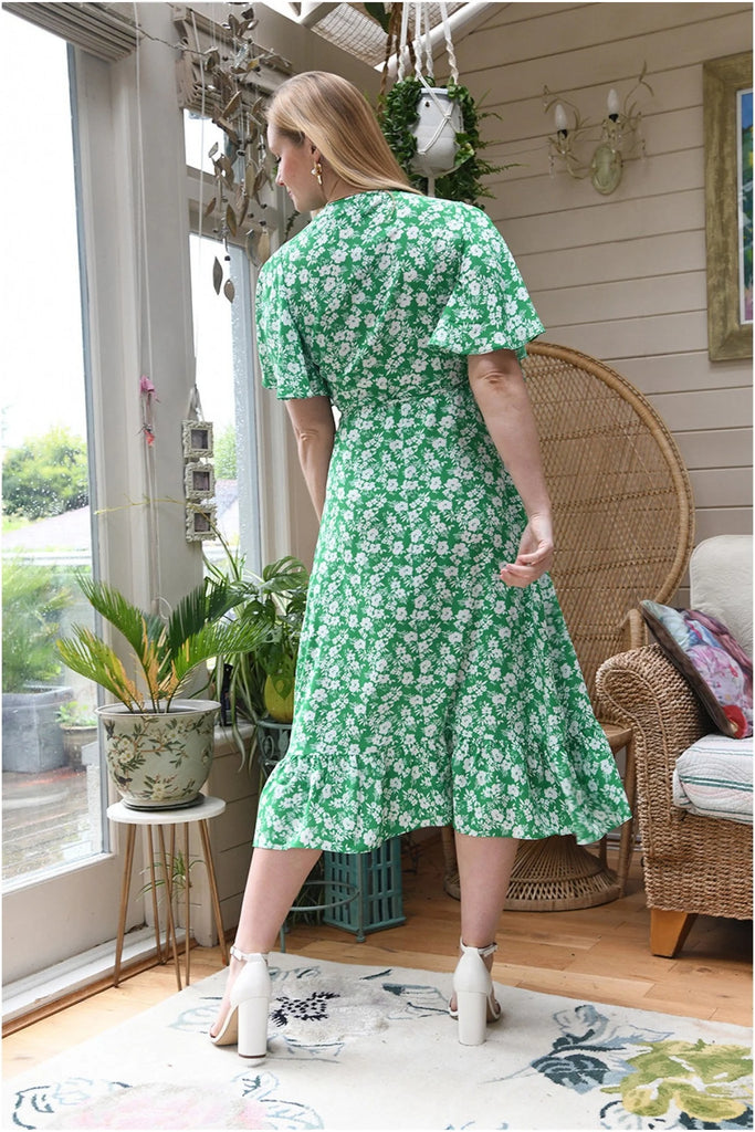 Mela London Green Ditsy Daisy Wrap Effect Frill Dress Tradegala Mela London Green Ditsy Daisy Wrap Effect Frill Dress Tradegala