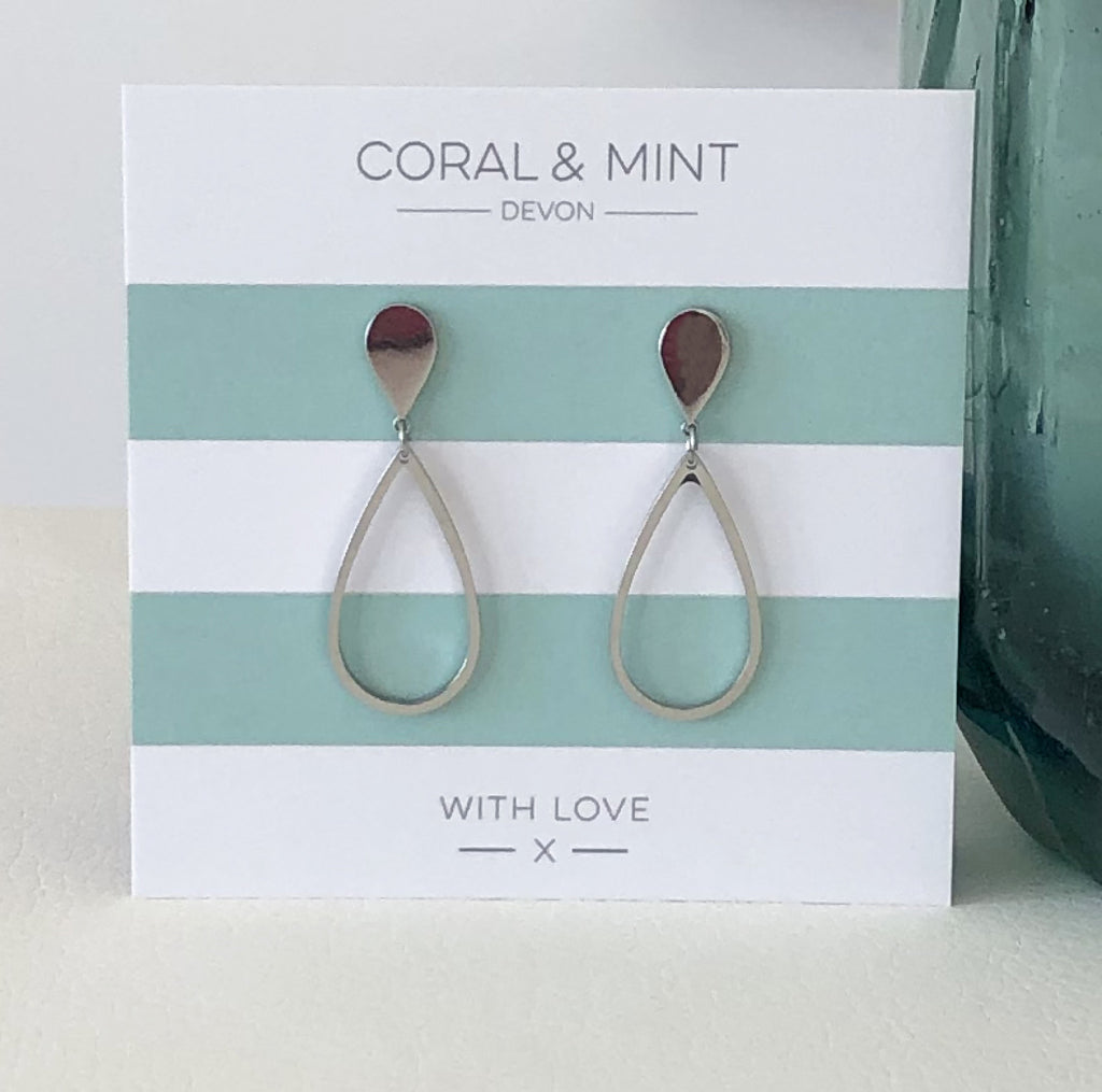 Drop Earrings   Coral and Mint
