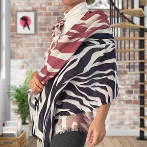 Shantuq Zebra Patterned Shawls Fashion Tight