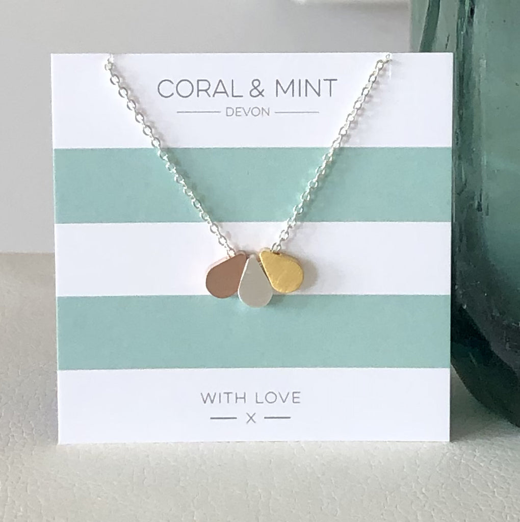Three Drop Necklace   Coral and Mint